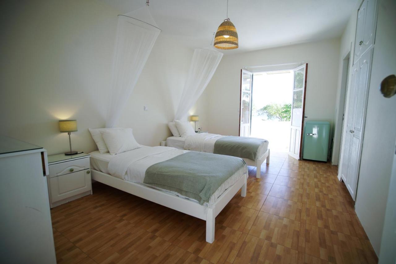 Aparthotel Kathys Island Retreat Adia Exterior foto