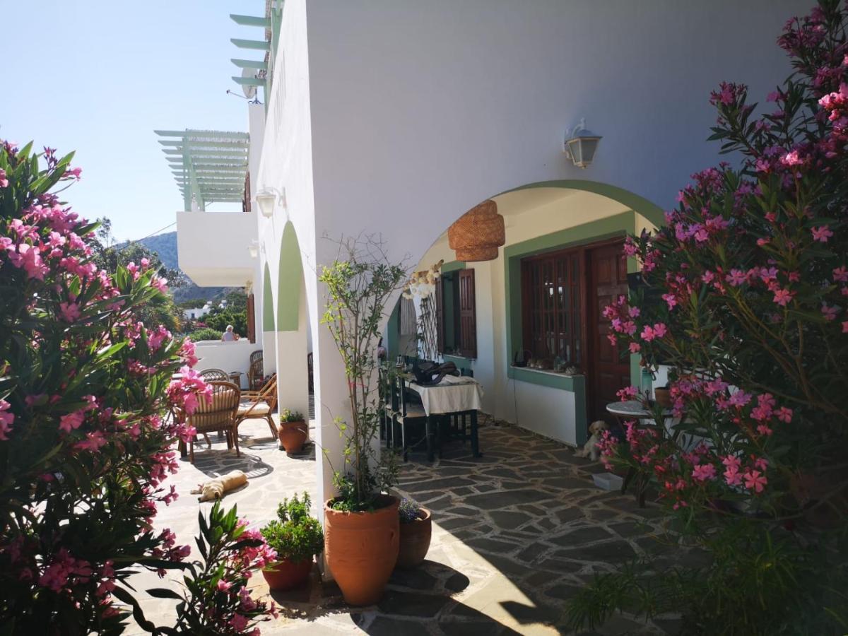 Aparthotel Kathys Island Retreat Adia Exterior foto